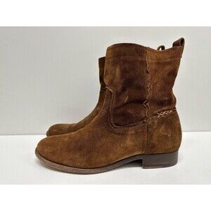 Frye Wod women size 9.5 B brown suede flat ankle boots